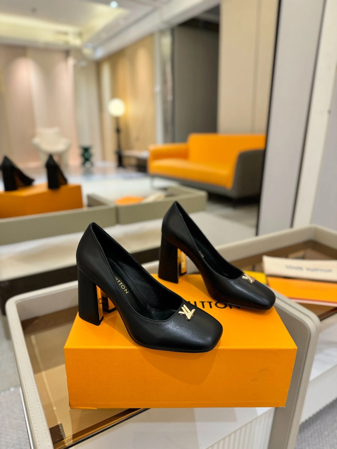 COCO-- 8V 1AGYAU Calfskin goatskin Heel height：8.5CM item:E-X158D4131